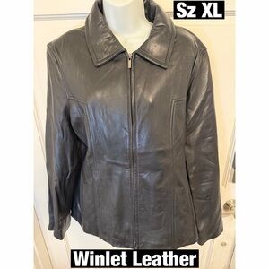 Women's Black Leather Zip Up Jacket 90s Vintage Never worn